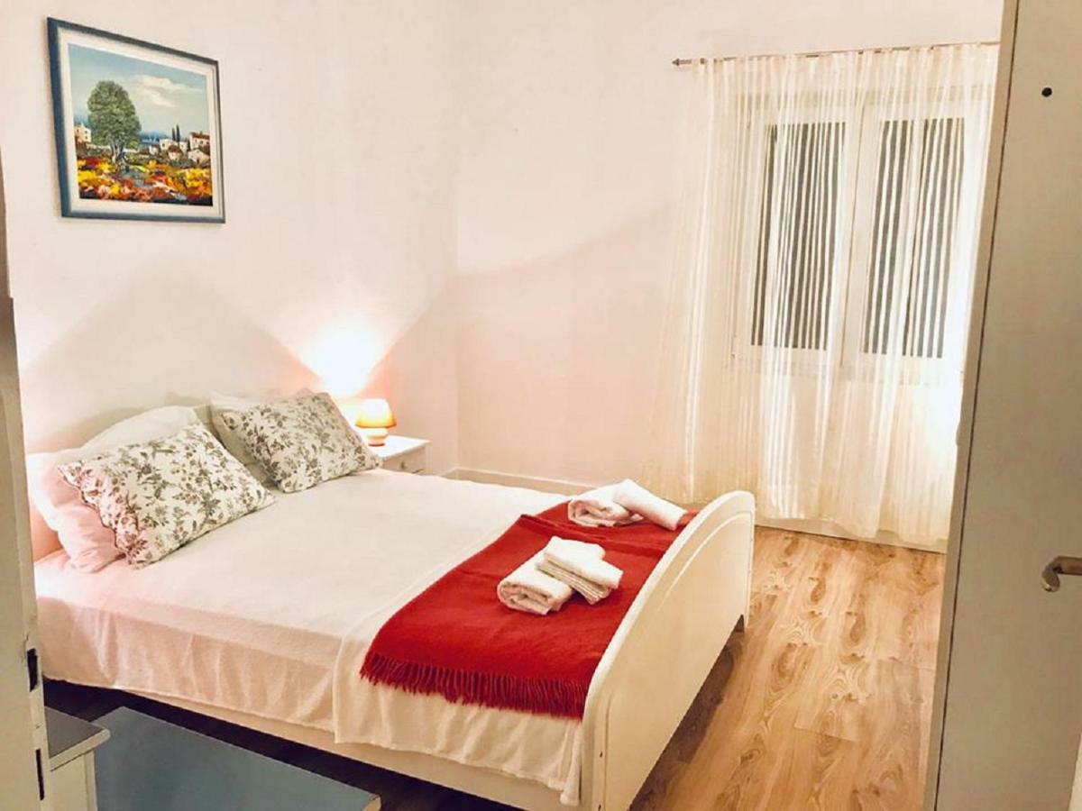 Apartments Verica Đảo Pag Ngoại thất bức ảnh