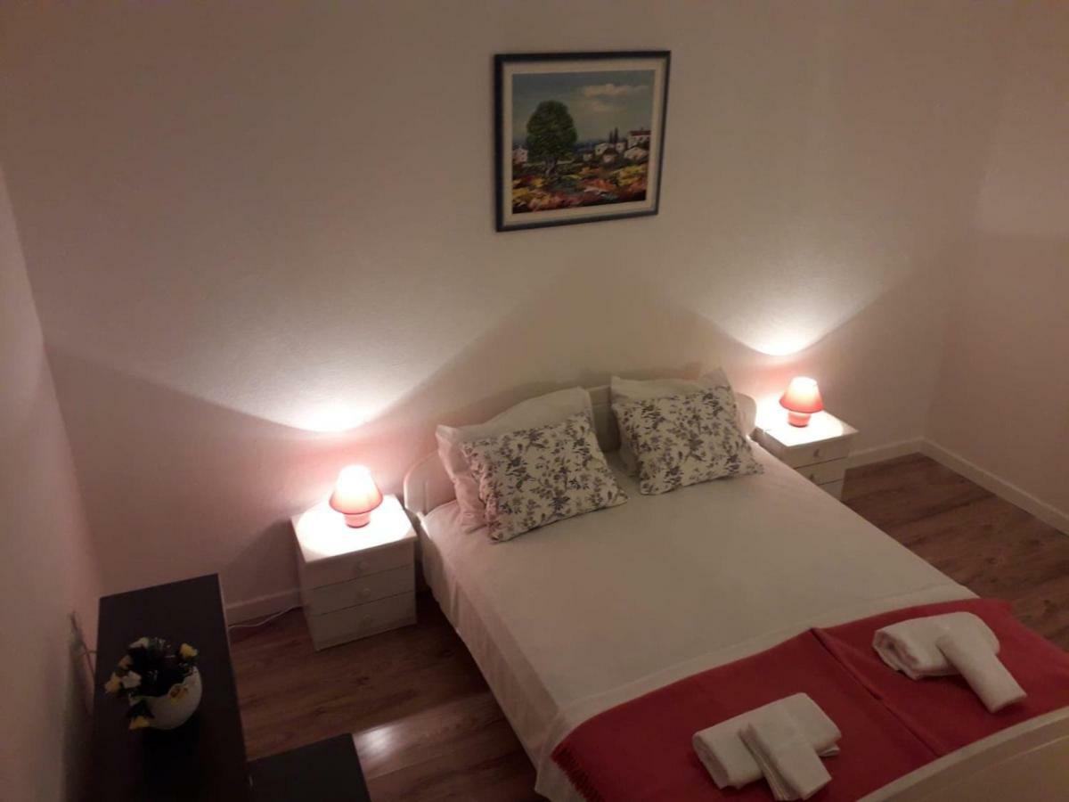 Apartments Verica Đảo Pag Ngoại thất bức ảnh